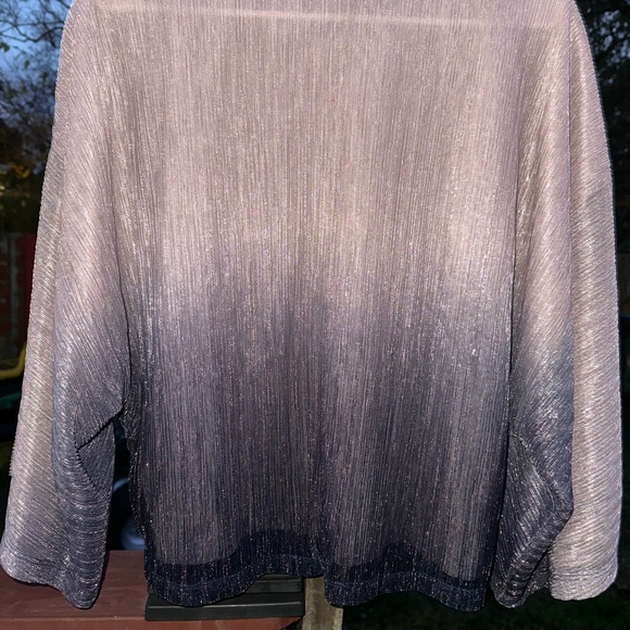 Anthropologie Serena Ombre Metallic Blouse Dolman Sleeves Medium NWOT - Picture 7 of 11